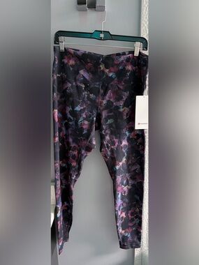 lululemon athletica Women’s  Black Multicolor Abstract Print Leggings